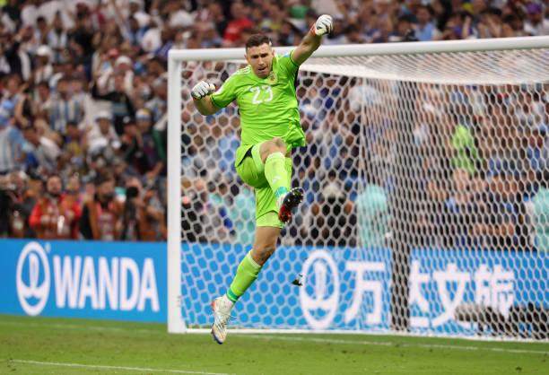 问鼎app-阿根廷队世界杯评分：梅西斯卡洛尼满分，天使奇兵